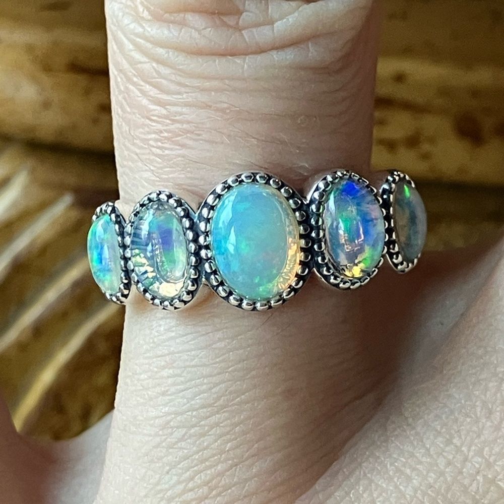 Natural Ethiopian Opal Sterling Silver Ring Size 7 121$